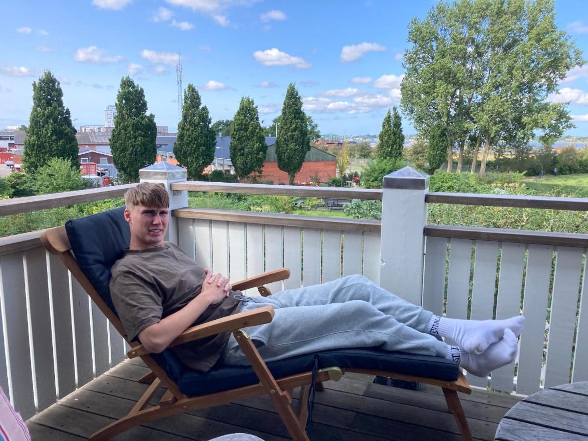 Wiegand - A With A View *